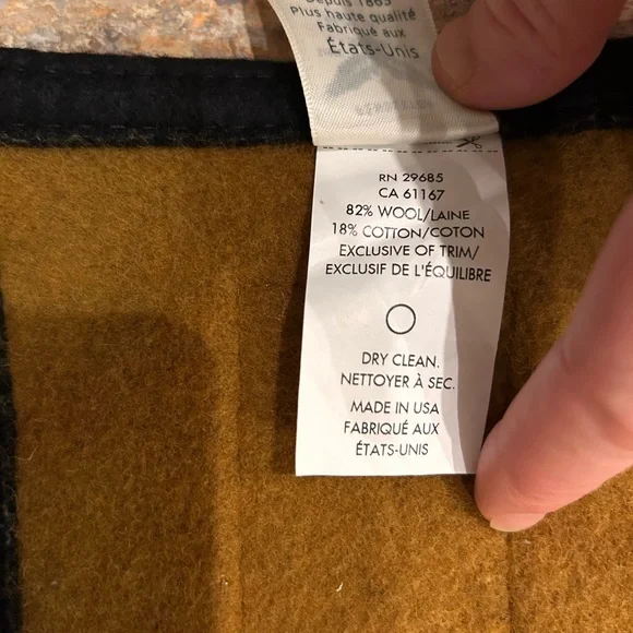 Filson Pendleton Wool Blanket - Picture 9 of 9